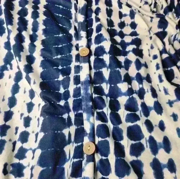 Shein Curve blue and white tie die short sleeve long top size 4XL - Picture 2 of 9